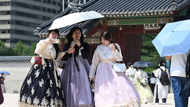 韩国热浪持续 首尔首发严重高温警报