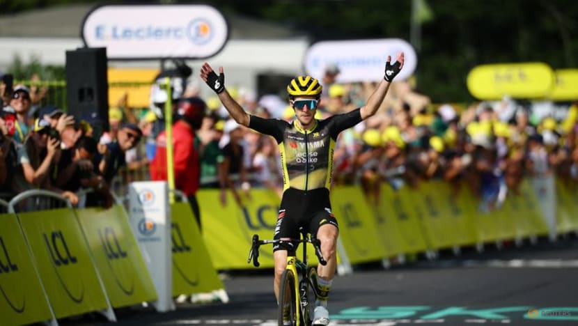 Healy gives Ireland rare yellow jersey as Simon Yates wins Tour de France 10th stage