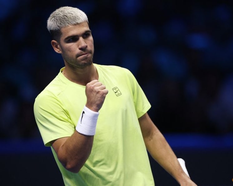 Alcaraz and Zverev off to winning starts at ATP Finals