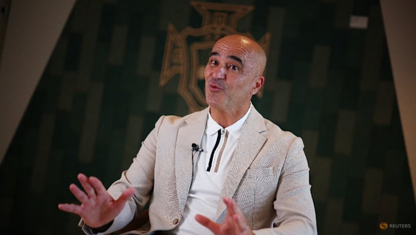 Ronaldo judged on form not age as Portugal weigh World Cup role, says Martinez