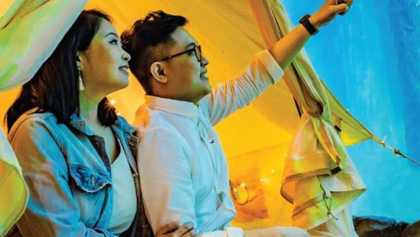 'Glamping' berjiran manatee di River Safari