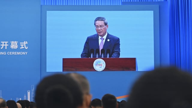 李强：对中国经济今年达到目标充满信心