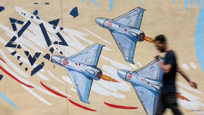 US eyes Iranian assets for Gulf allies' reconstruction, source says