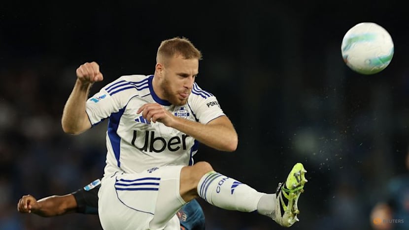 Napoli's Milinkovic-Savic saves Morata's penalty in goalless draw with Como