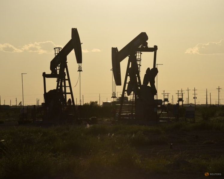 Oil settles lower as investors brace for possible OPEC+ output hike