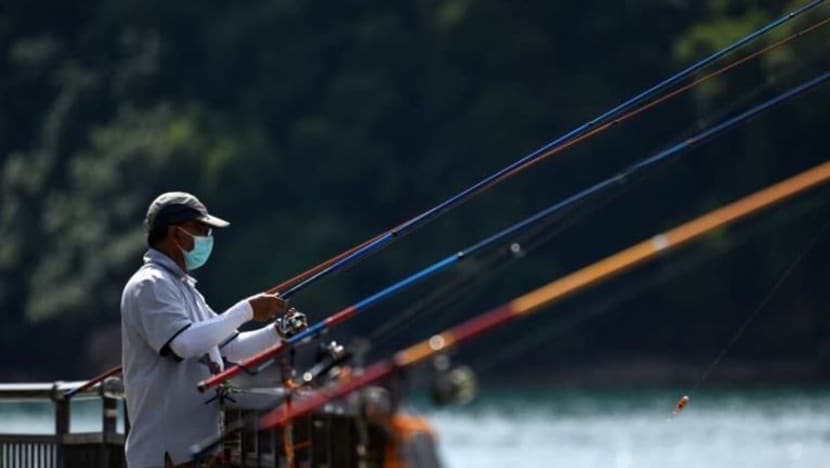 Remaja 17 tahun mengaku bersalah pancing secara haram, langgar peraturan COVID-19 Remaja 17 tahun mengaku bersalah pancing secara haram, langgar peraturan COVID-19