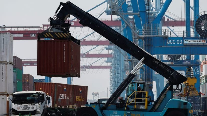 Indonesia's Feb palm oil exports hit 4-month high on tax cut Indonesia's Feb palm oil exports hit 4-month high on tax cut