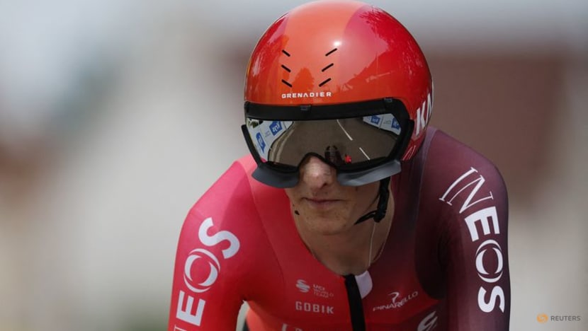 Briton Turner outsprints Philipsen to win Vuelta stage four, Gaudu in red