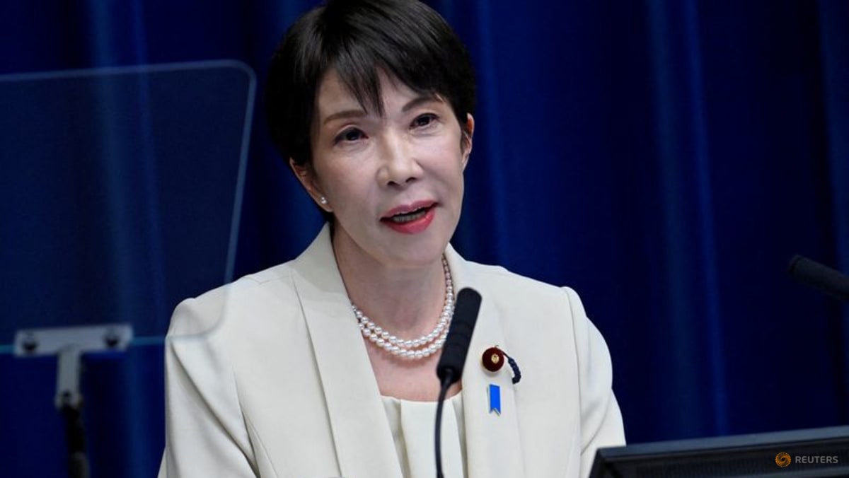 Japan aims to cap FY27 new bond issuance at 40 trillion yen, PM says in Yomiuri interview