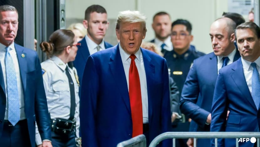 Judge issues gag order barring Donald Trump from commenting on witnesses, others in hush money case Judge issues gag order barring Donald Trump from commenting on witnesses, others in hush money case