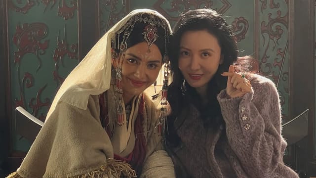 泰国女神Mai Davika首演中国古装剧！《冰湖重生》杀青造型美翻全网