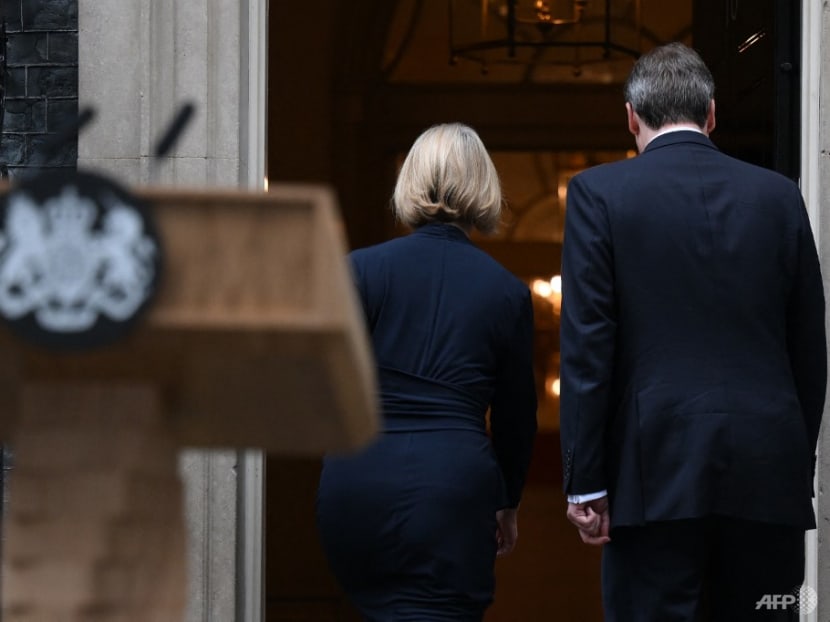 Commentary: With Truss gone, yet another prime minister for the UK in weird time warp