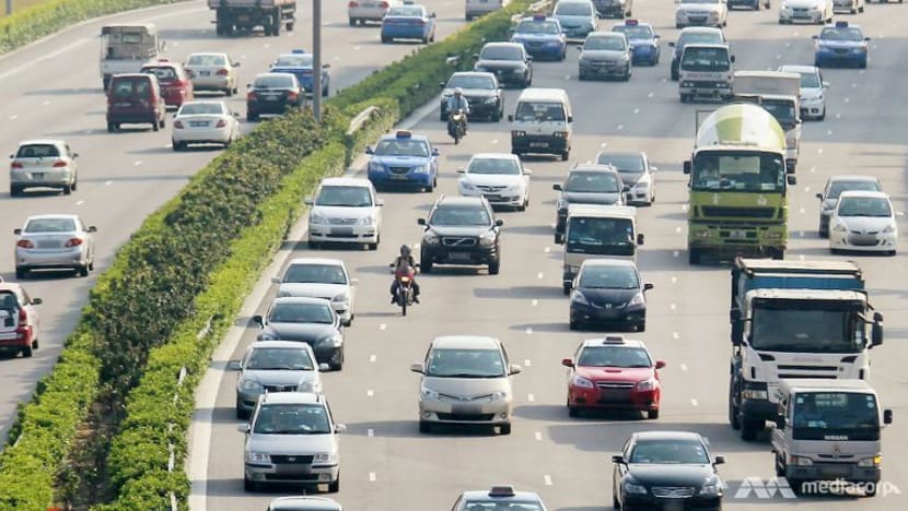2 lelaki pandu kereta 180 km/j di CTE dipenjara