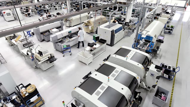 我国制造业活动在陷入萎缩一个月后回稳