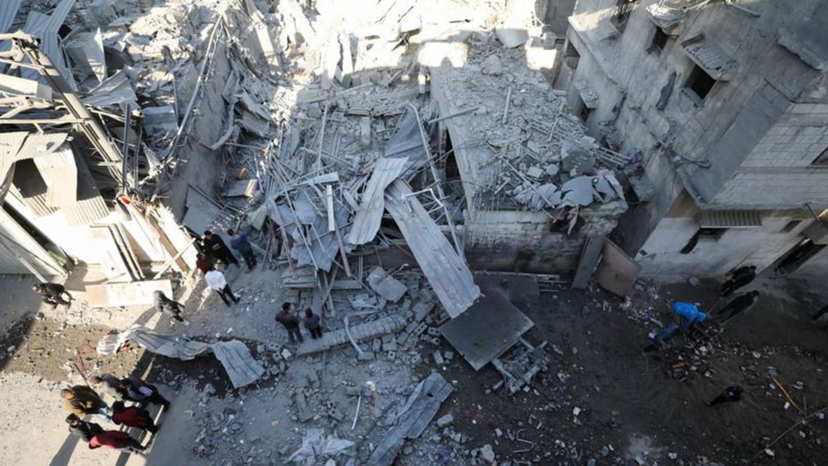 Israel keeps up Gaza bombardment as ceasefire talks intensify Israel keeps up Gaza bombardment as ceasefire talks intensify