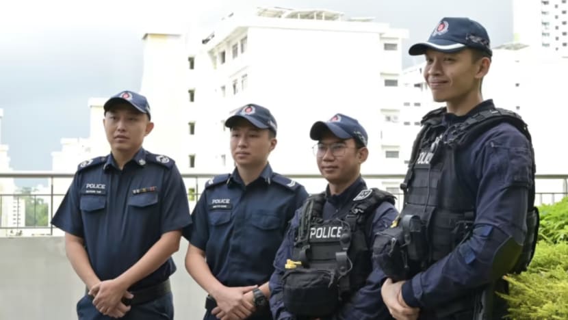 Ketangkasan, semangat berpasukan: Bagaimana polis tahan lelaki acu pisau di Yishun