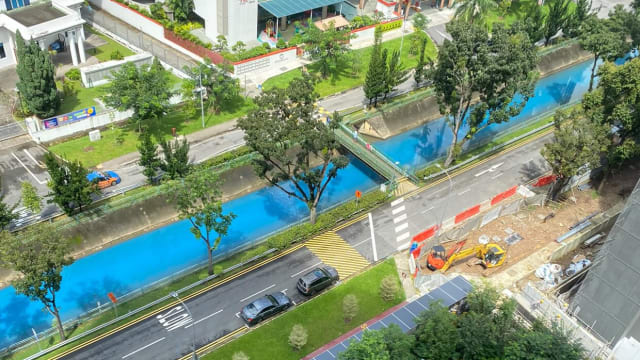 武吉知马水道变“蓝色多瑙河” 公用局展开调查
