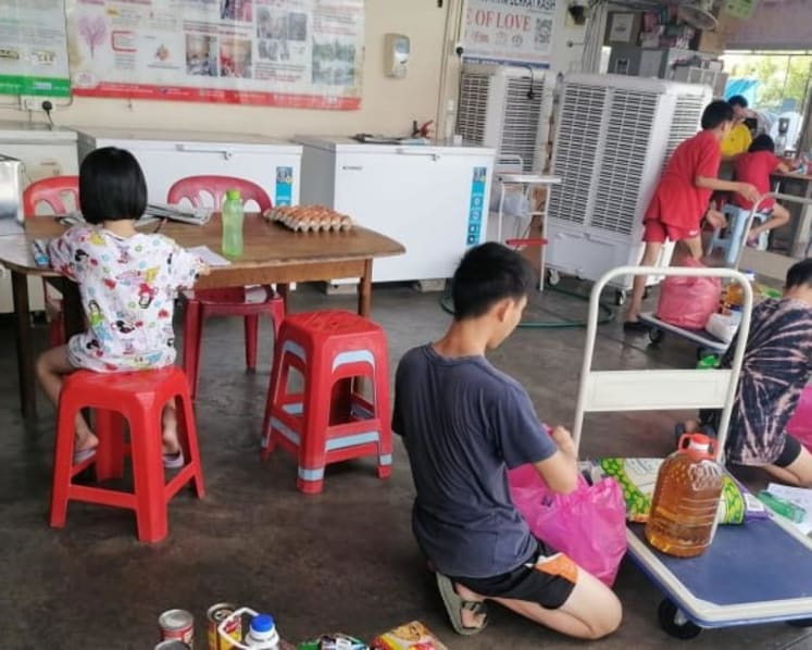 ‘Jangan gunakan kami’: Pengendali rumah tumpangan kanak-kanak merungut ibu bapa abaikan anak-anak