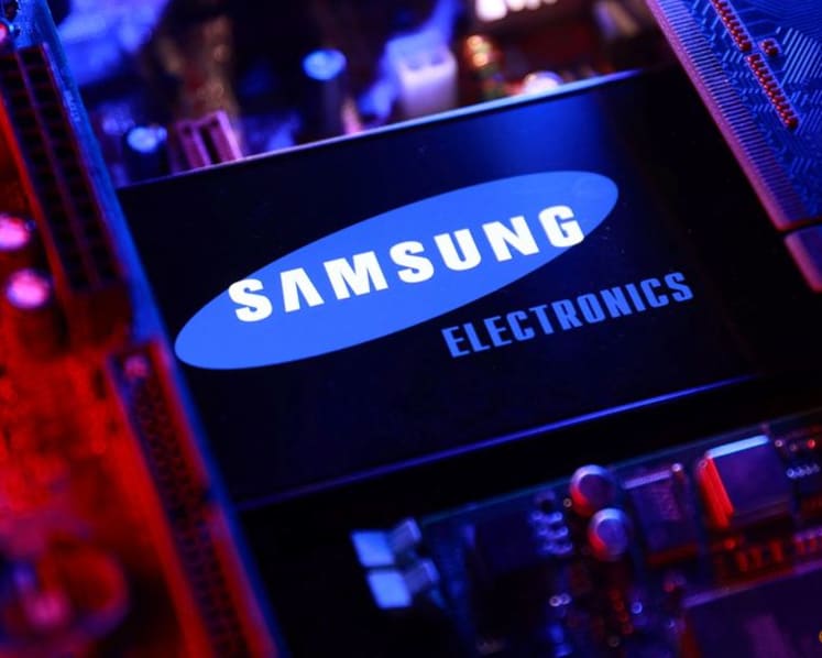 Samsung forecasts profit to triple to record high as it rides AI boom
