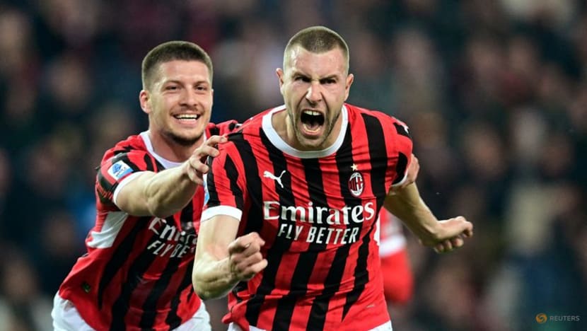 Milan back to winning ways with 4-0 thrashing of Udinese