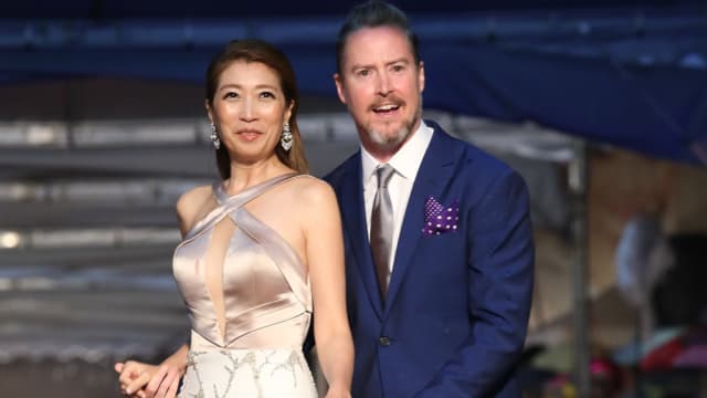 黄嘉千爆被夏克立殴打流落街头　经纪人回应了！