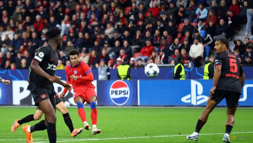 Clinical PSG demolish Leverkusen 7-2 as two players sent off