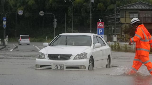 日本中部暴雨侵袭 目前未接到人员伤亡报告
