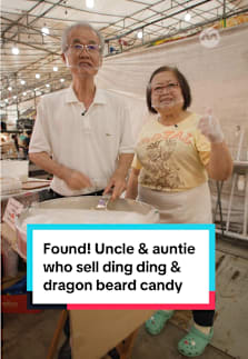 Looking for the auntie and uncle hawkers who used to sell ding ding candy and dragon beard candy outside VivoCity’s Food Republic food court? They are now plying their trade at pasar malams, and you can still hear the melodious ‘ding ding ding’ of uncle chipping away at the delicate treat! #8dayseattrending #oldschool #nostalgic #tiktoksg
