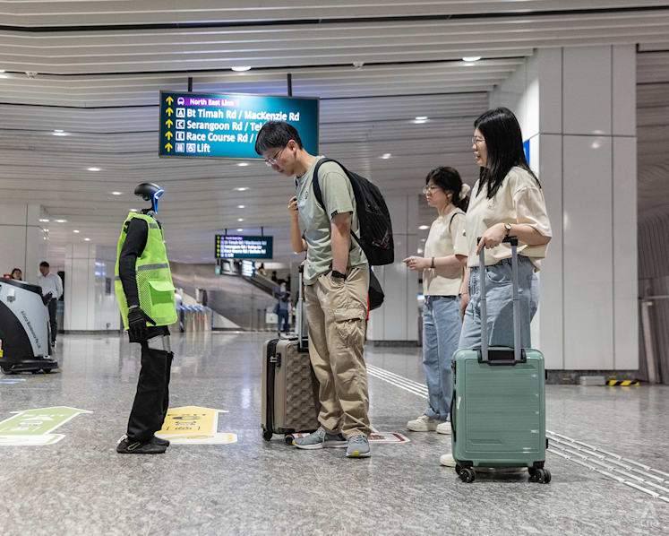 Robot guide Olly stumbles on some directions, gets others right in first MRT trial