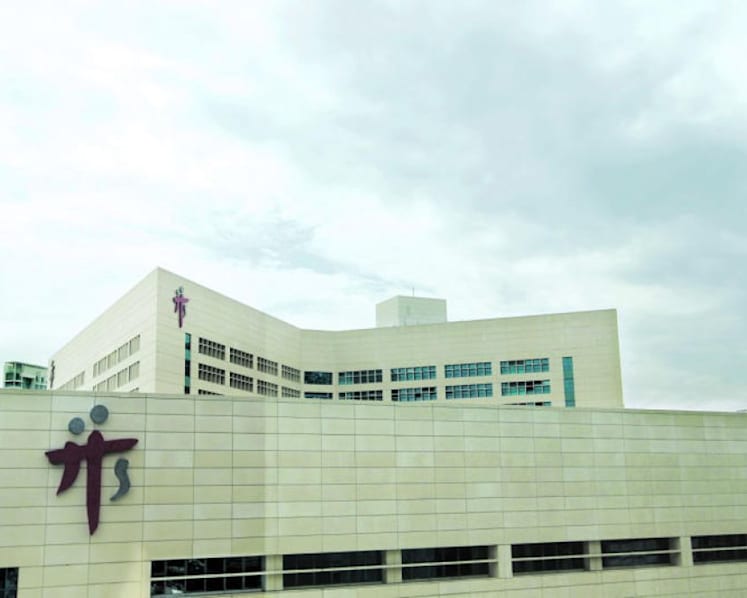 18 staff members taken to task at TTSH dental clinic over equipment hygiene lapse
