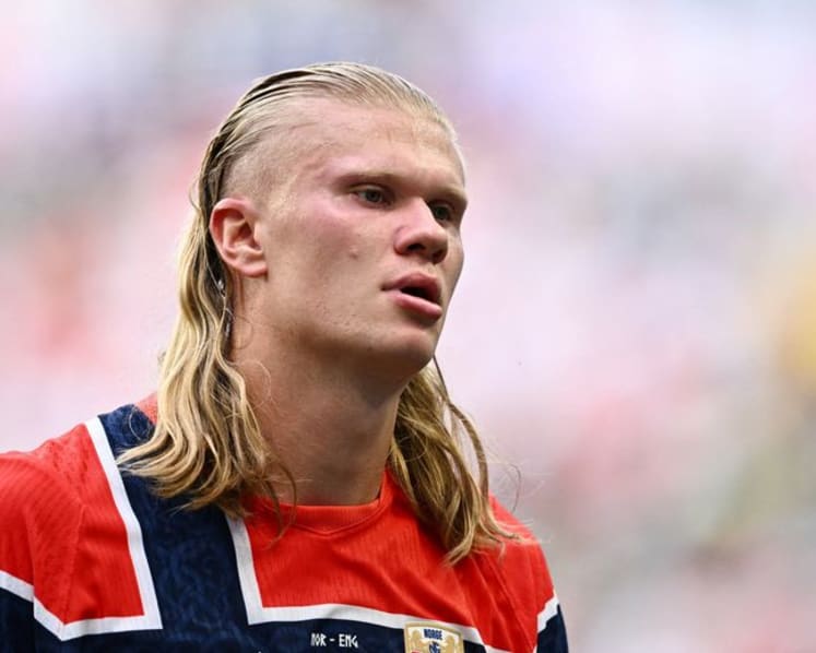 Vozinha, Haaland named in fan-voted World Cup dream team