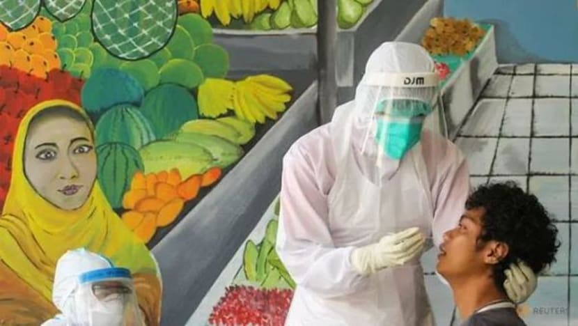 Kes COVID-19 di Indonesia meningkat jangkaui 25,000; angka korban cecah 1,520