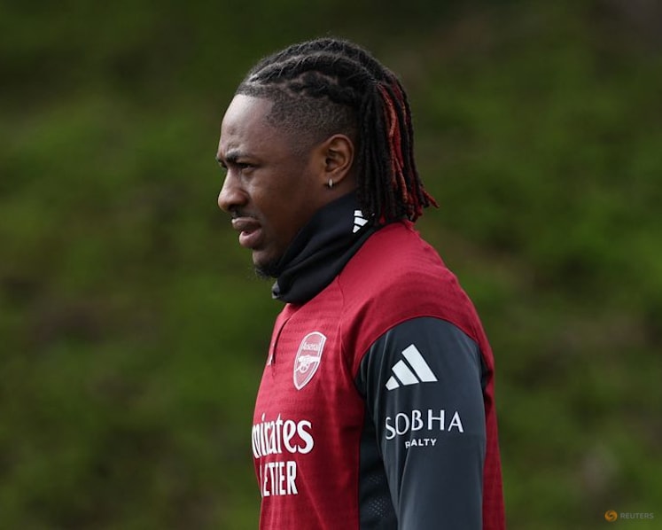 Arsenal's Eze out of England friendlies due to calf injury