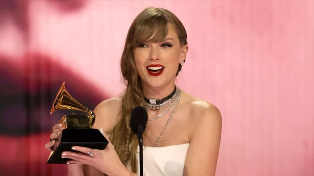 Taylor Swift再创纪录　新专辑霸榜Billboard前14名！