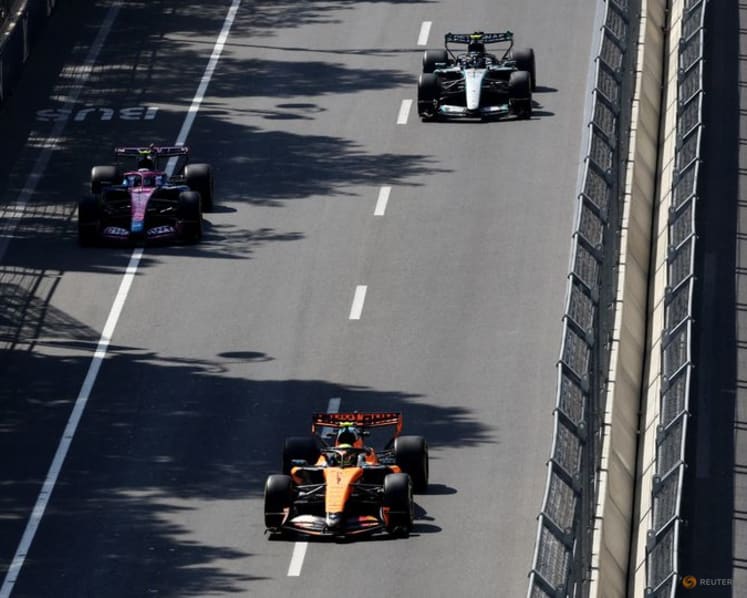 Colapinto takes full blame for Baku crash as he faces social media storm