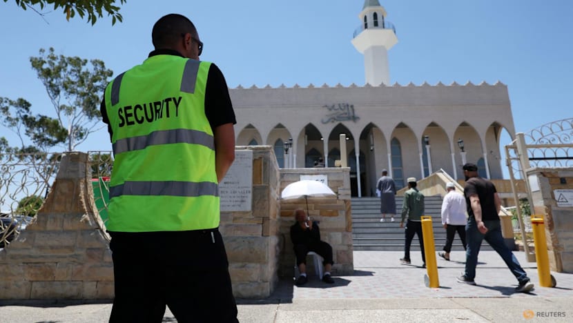 Bondi Beach Mass Shooting Ignites Fears of Rising Islamophobia Among Australia's Indonesian Community