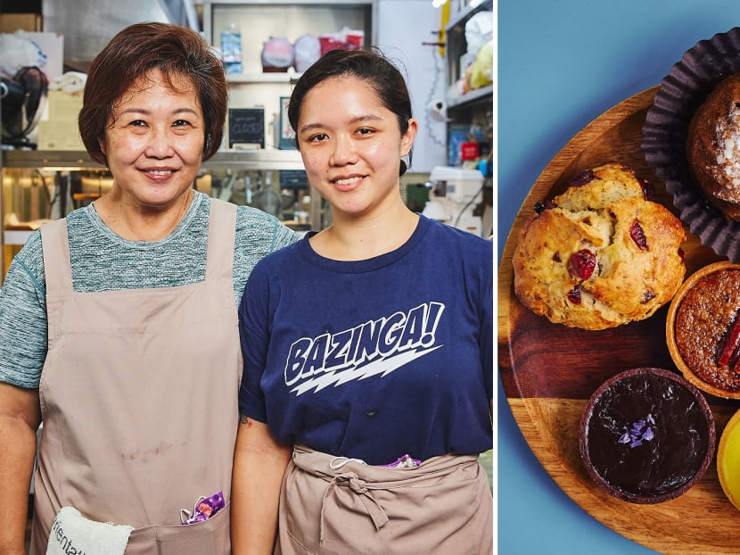 'Why spend S$7 at an atas bakery?' Ex-hotel chef sells S$1.50 madeleines and S$2.50 tarts at hawker stall