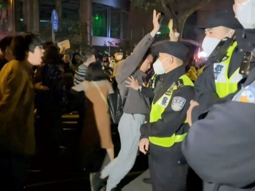  ‘Difficult political decision’ for China to ease zero-COVID policy despite widespread protests: Analysts