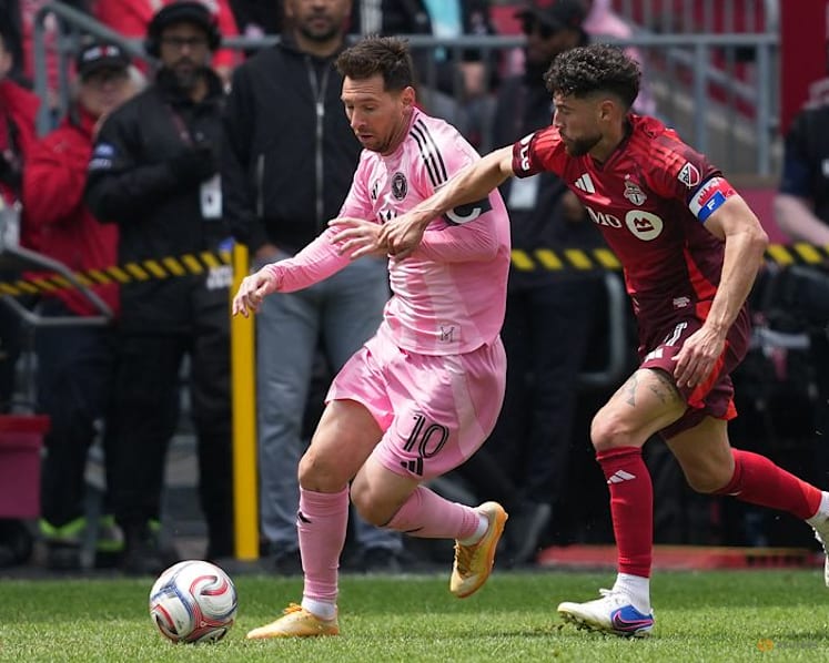 Toronto draw record crowd against Messi's Inter Miami in World Cup dress rehearsal