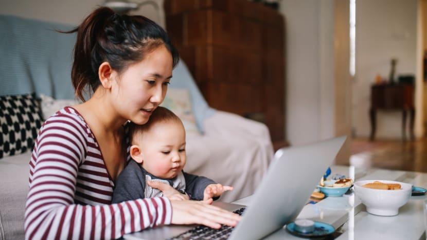 Commentary: Supporting mothers at work is also about individual choices Commentary: Supporting mothers at work is also about individual choices