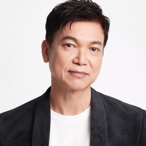 稀缺瞬间!谢韶光缺席盛会,独家晒《i周刊》封面祝福艺人!