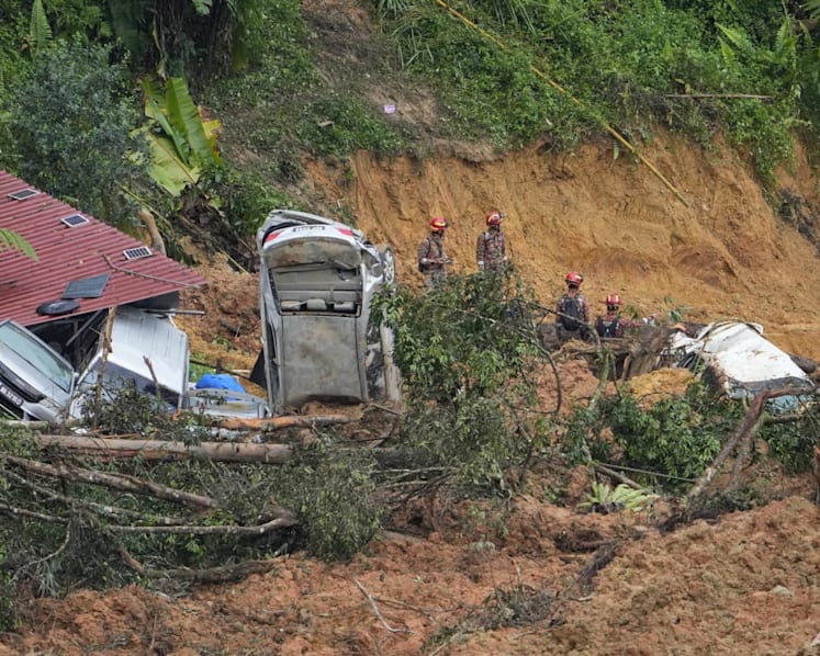 Malaysia landslide: Campsite operator offers 'deepest condolences' to the families of victims