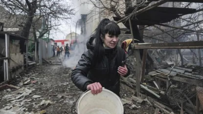 Firma-firma S'pura terus pantau keadaan di Ukraine Firma-firma S'pura terus pantau keadaan di Ukraine