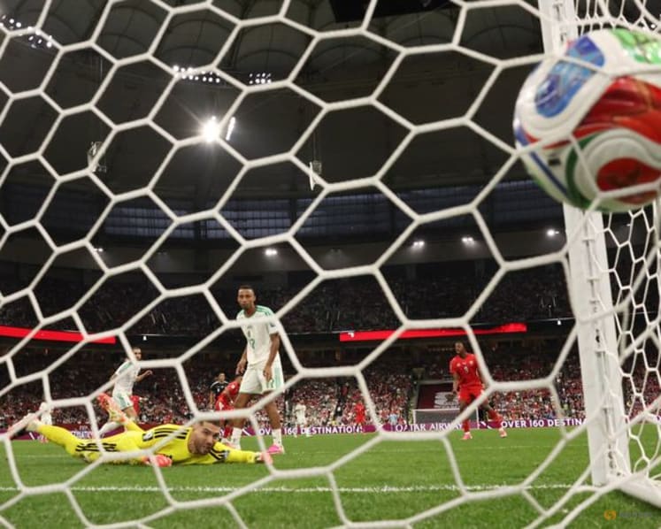 Swiss steel sees off Algeria World Cup challenge, says Yakin