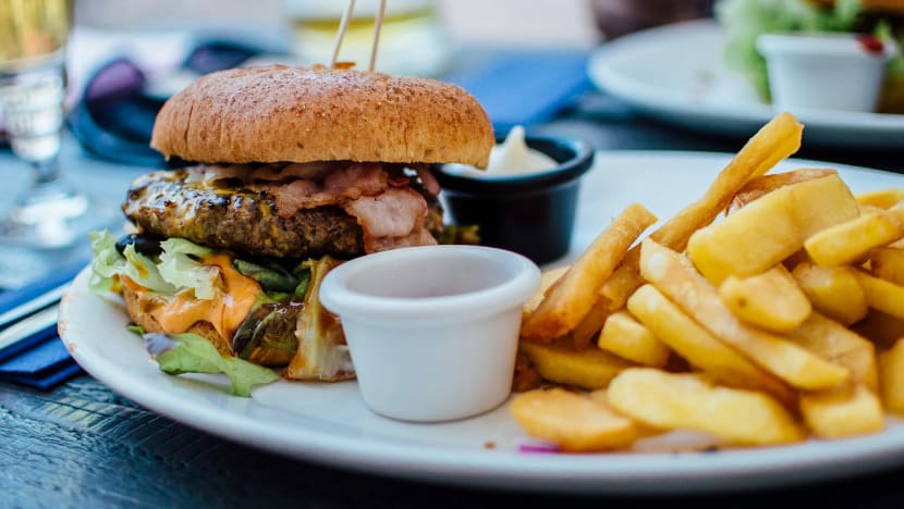 Australia Selatan akan haramkan iklan makanan rapu dalam pengangkutan awam