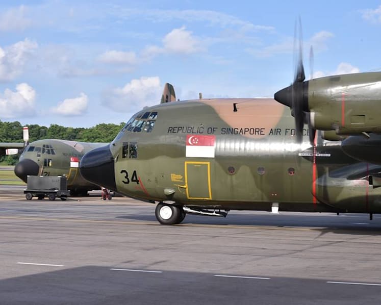 SAF planes to assist Nepal quake relief efforts land in Kathmandu after diversion
