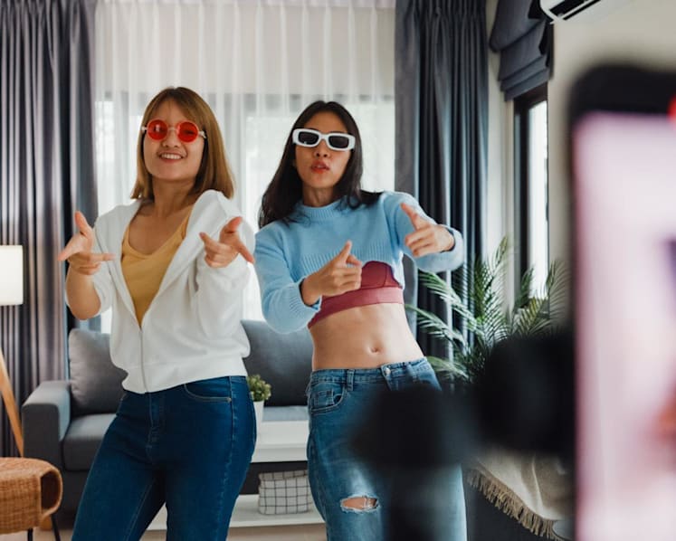 TikTok mums who dance with their teenage kids: Would you join the ‘dance dance revolution’? 