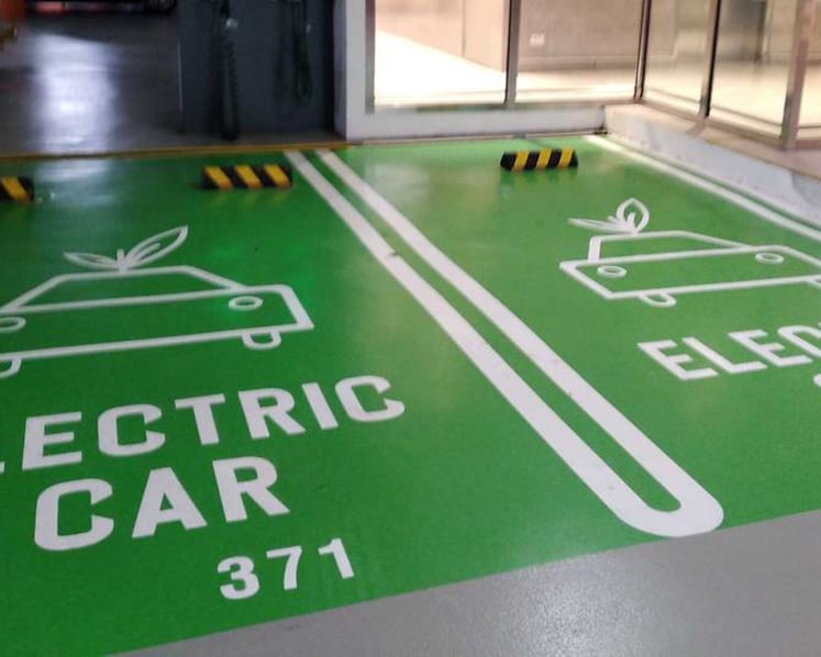 Carbon dilemma: How can electric vehicles become more eco-friendly?