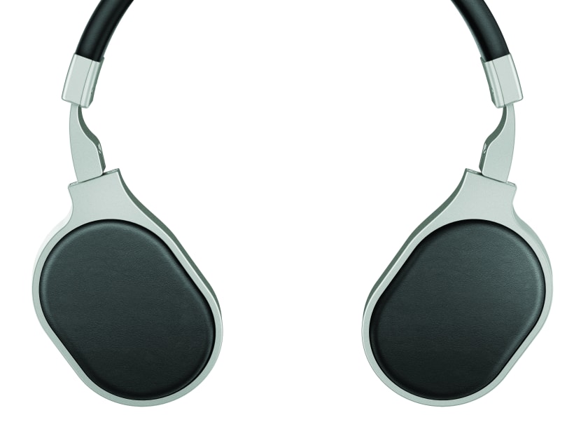 A home theatre on your head