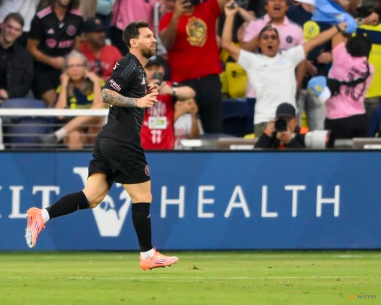 Messi extends Inter Miami contract to 2028